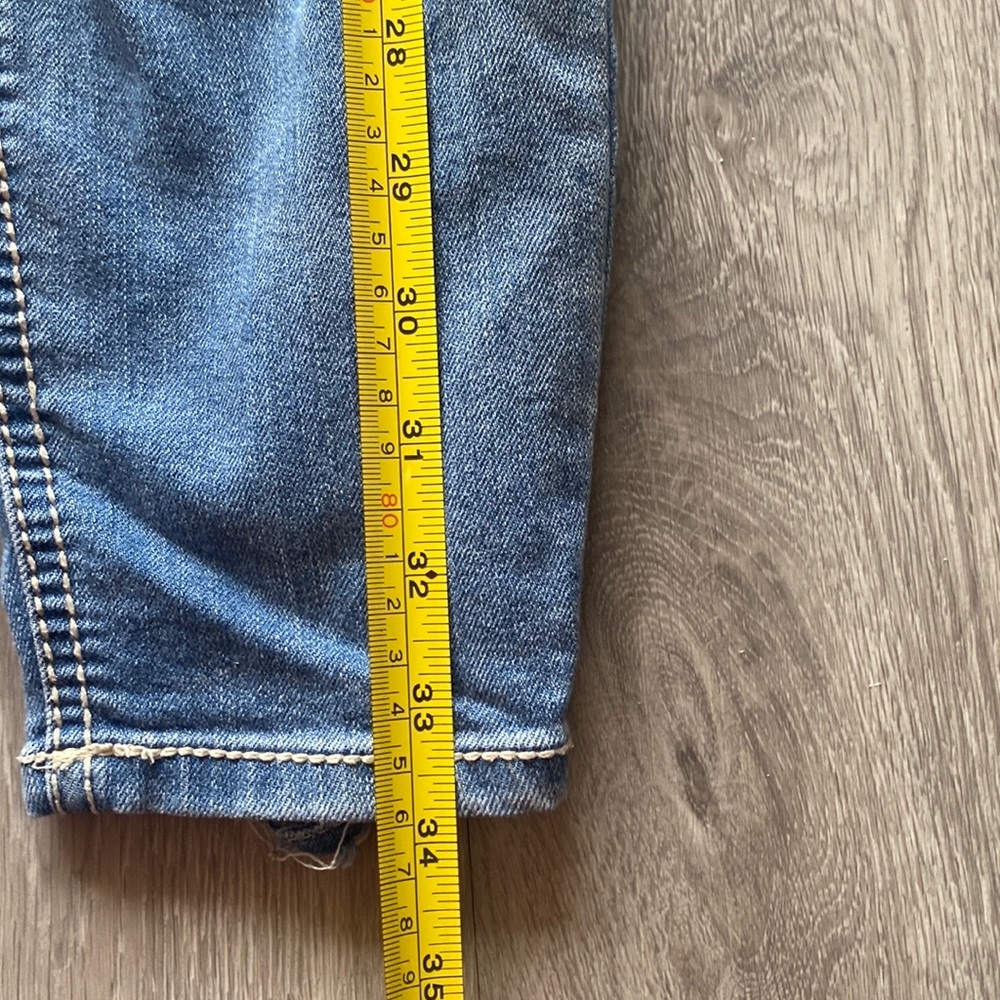 Rue21 Ripped Jeans - Picture 4 of 8